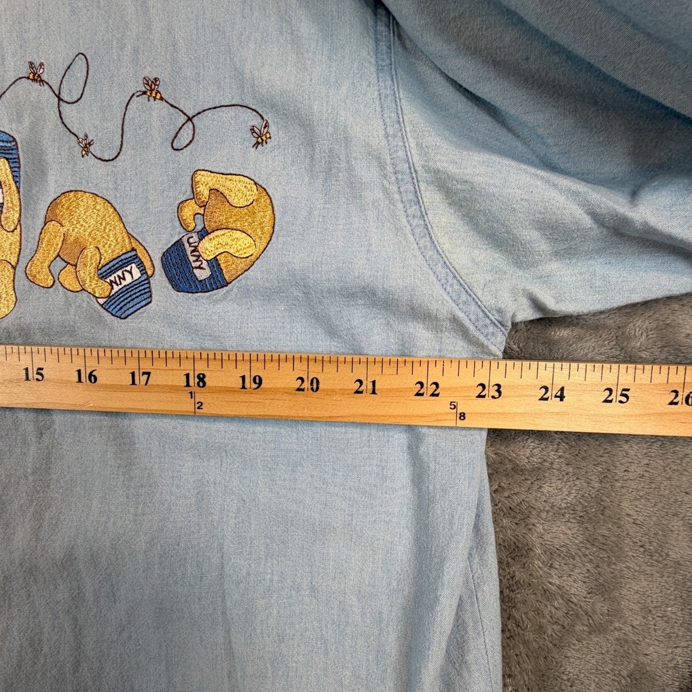 VTG Winnie The Pooh Denim Shirt Women's Large / XL Disney by PBJ Sport 90s - Picture 13 of 15